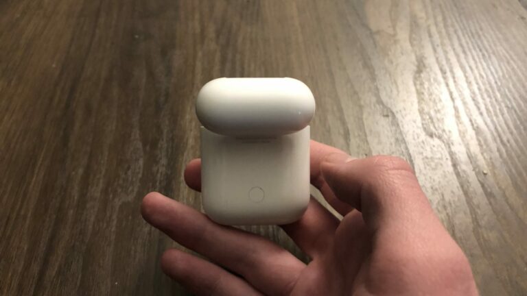 Put Your AirPods Into Bluetooth Pairing Mode | UpPhone