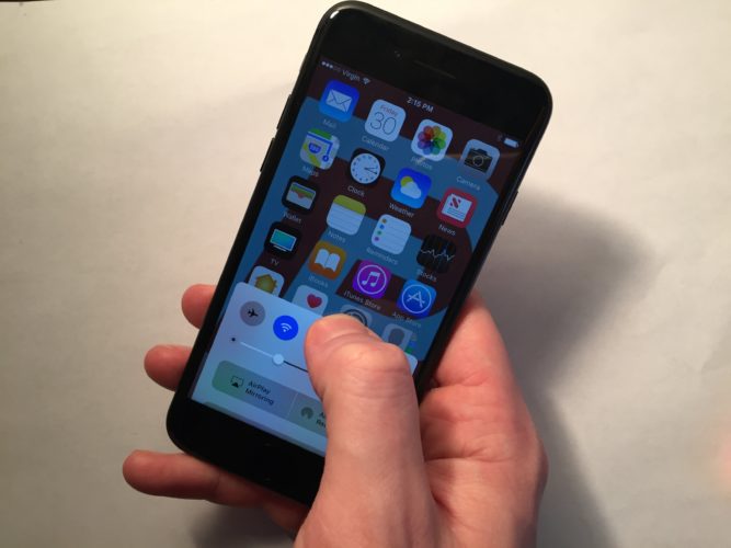 iPhone 7 Speaker Not Working? Here's The Real Reason Why & Fix!