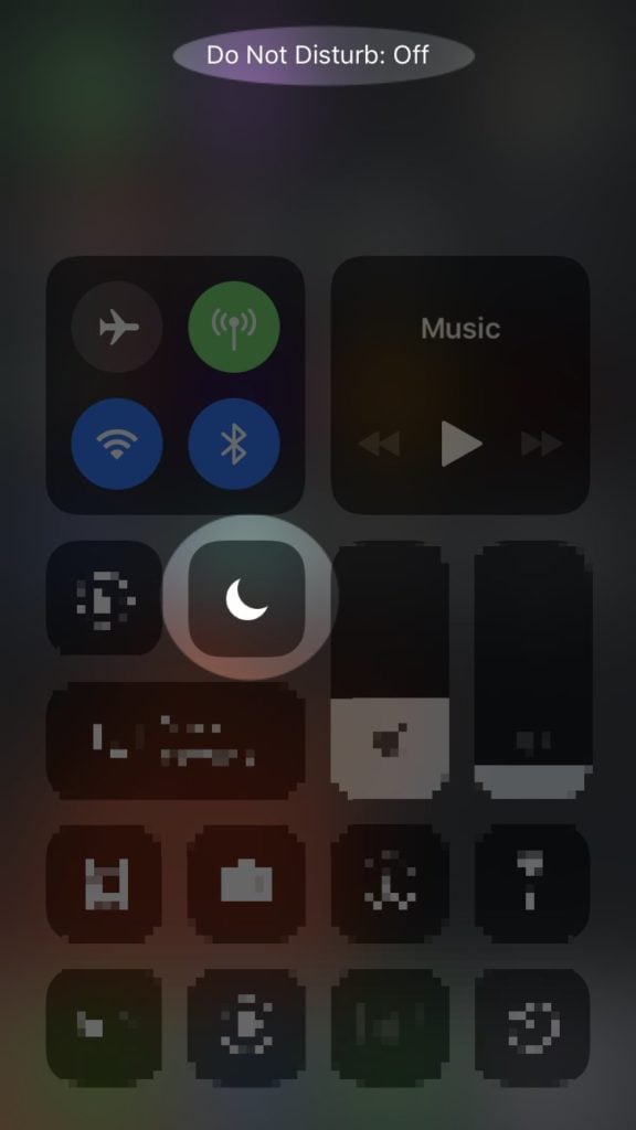 do not disturb is on iOS 11 control center