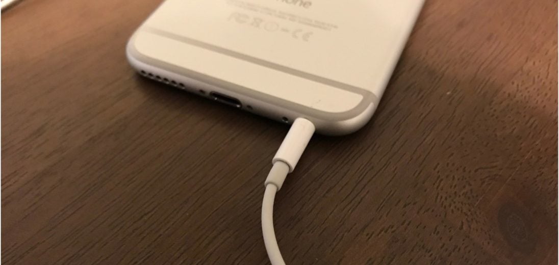 iphone 6 is stuck in headphone mode why fix