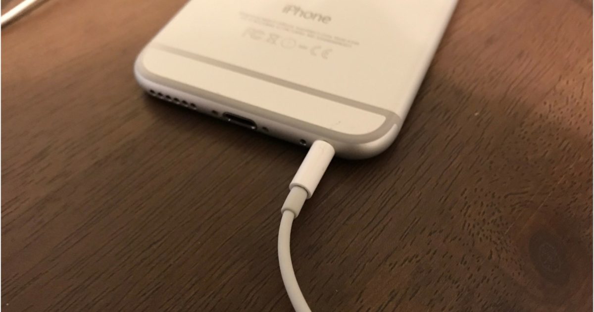 iPhone 6 Stuck In Headphone Mode? Here's Why & The Fix!