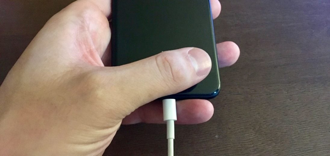 Iphone 8 Won T Charge Here S The Real Fix Upphone