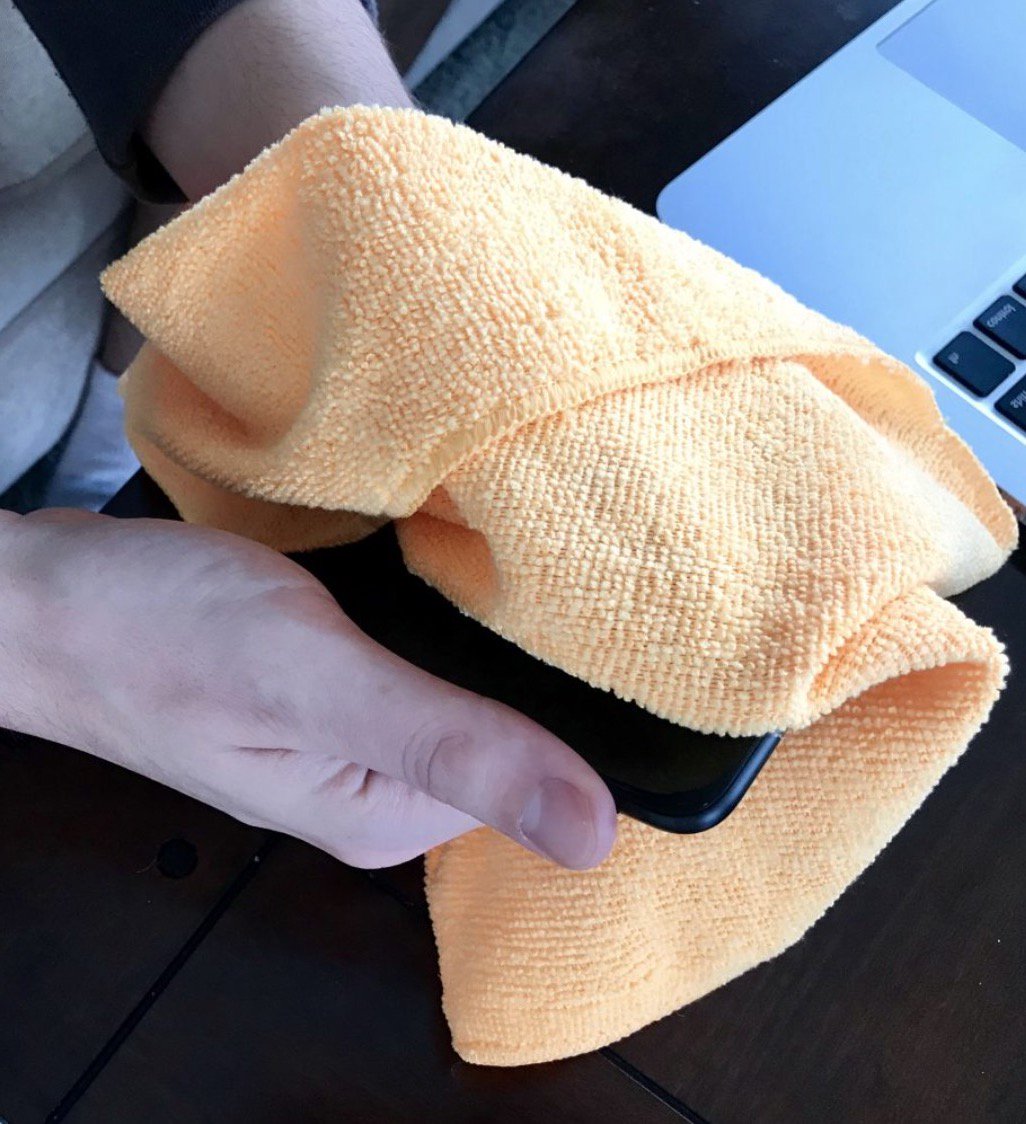 Clean Your iPhone's Cameras And Sensors UpPhone